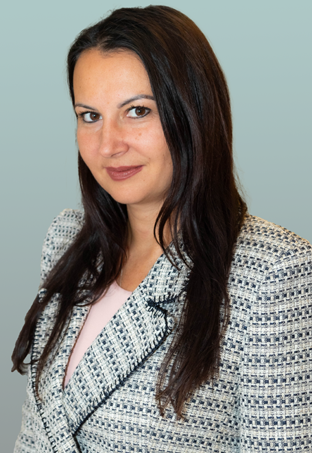 Mirabela Pop, Financial Administrator