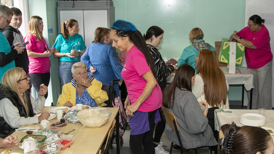 everyone enjoying lunch